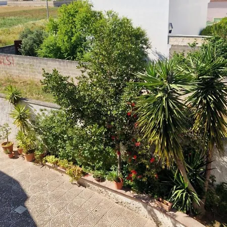 בית אירוח Private Lulu' With Balcony Salento *