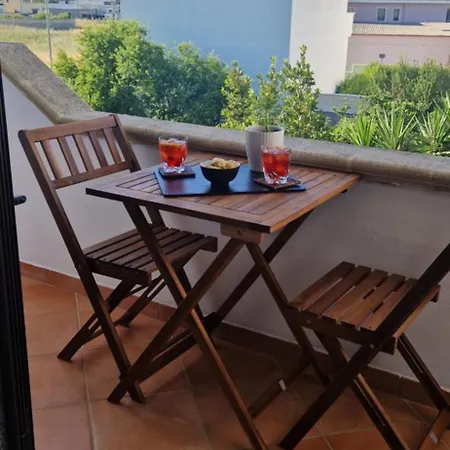 Private Lulu' With Balcony Salento בית אירוח